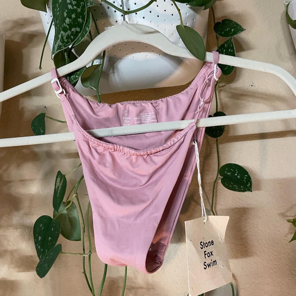 Stone Fox Tati Bottom in Zephyr